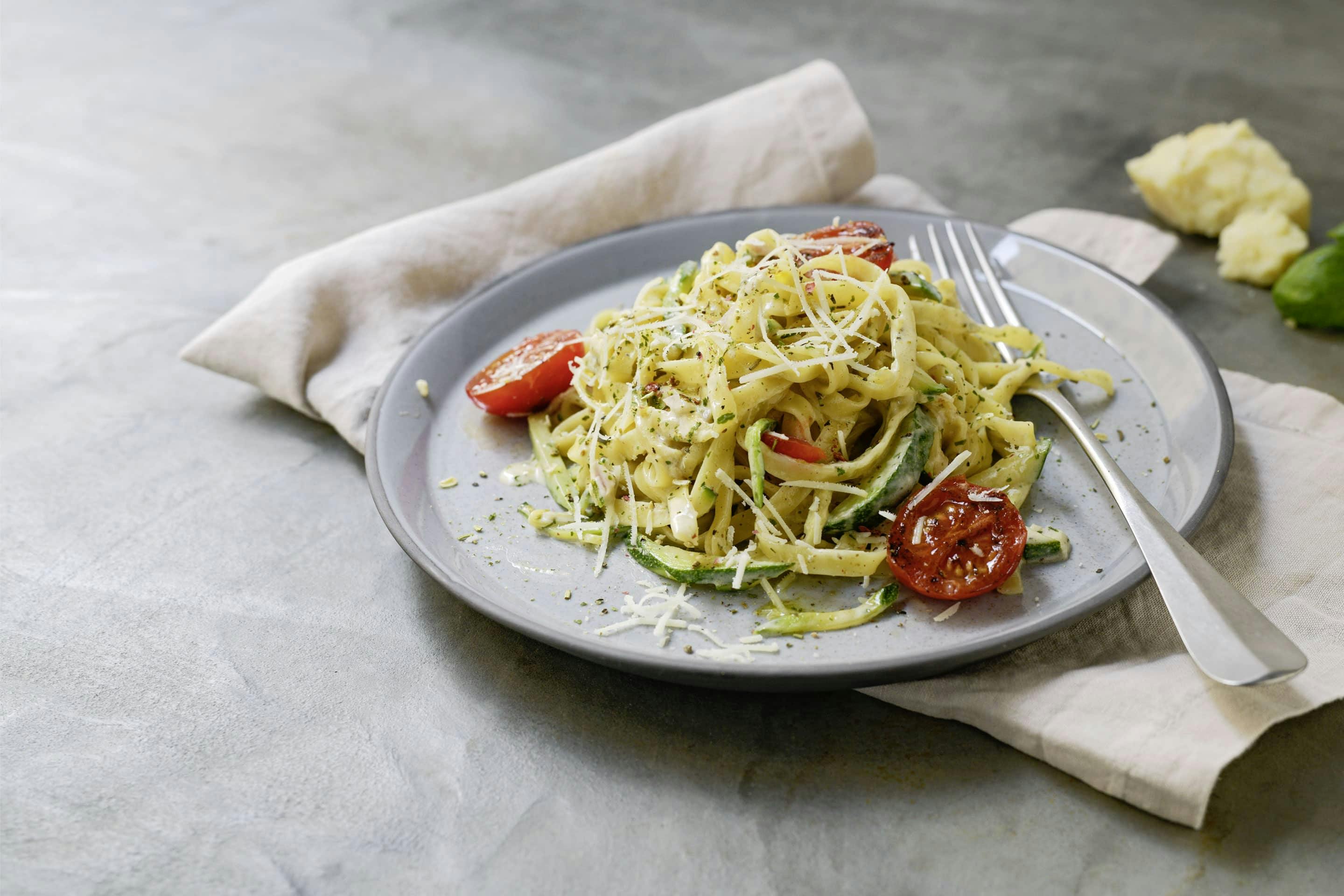 Creamy Zucchini and Tomato Tagliatelle — Recipe | Kotányi