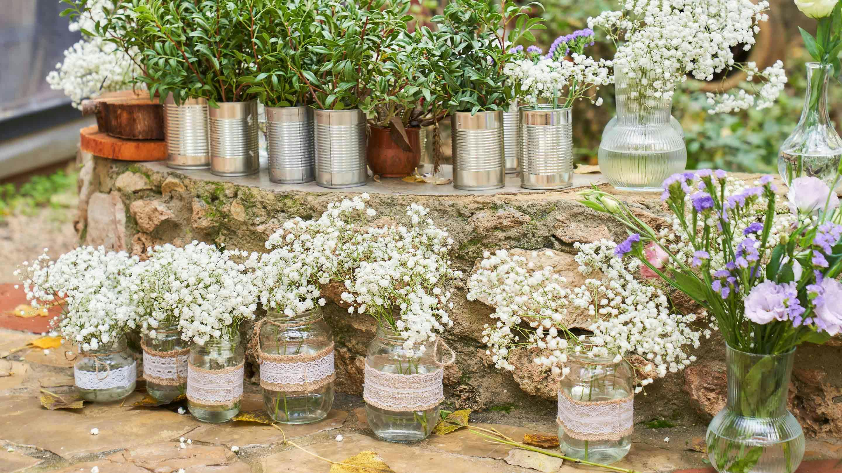 Flowers in pretty DIY vases.
