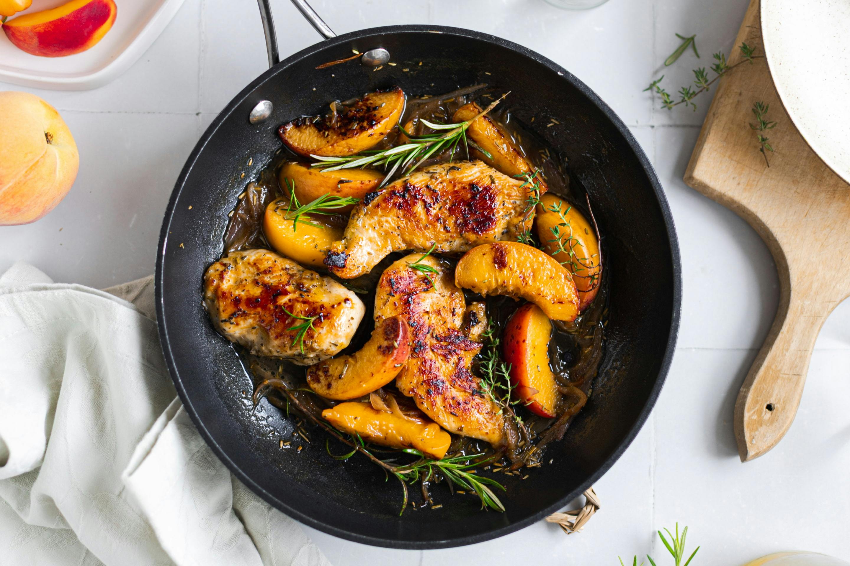 Chicken In Peach Honey & White Wine Sauce Min